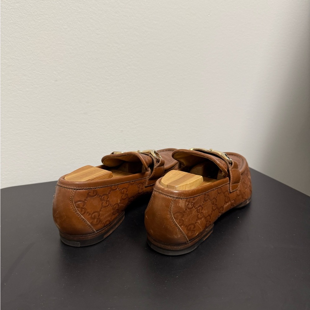 Gucci Tan Leather Loafers with Gold Accent - Picture 2 of 5